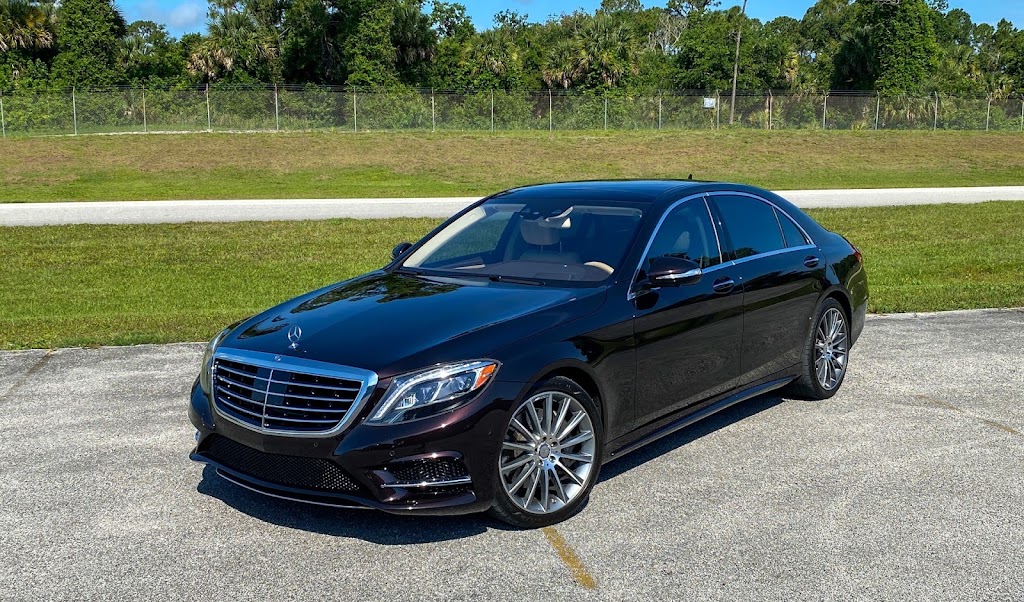 Melbourne Chauffeured Services | 36/4 Paydon Way, Hampton Park VIC 3976, Australia | Phone: 0447 613 444