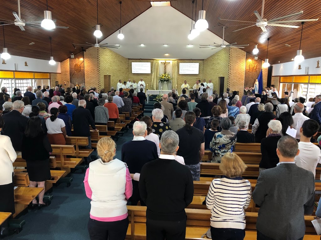 Our Lady of the Rosary Catholic Church Kenmore | 1 Kenmore Rd, Kenmore QLD 4069, Australia | Phone: (07) 3324 3630