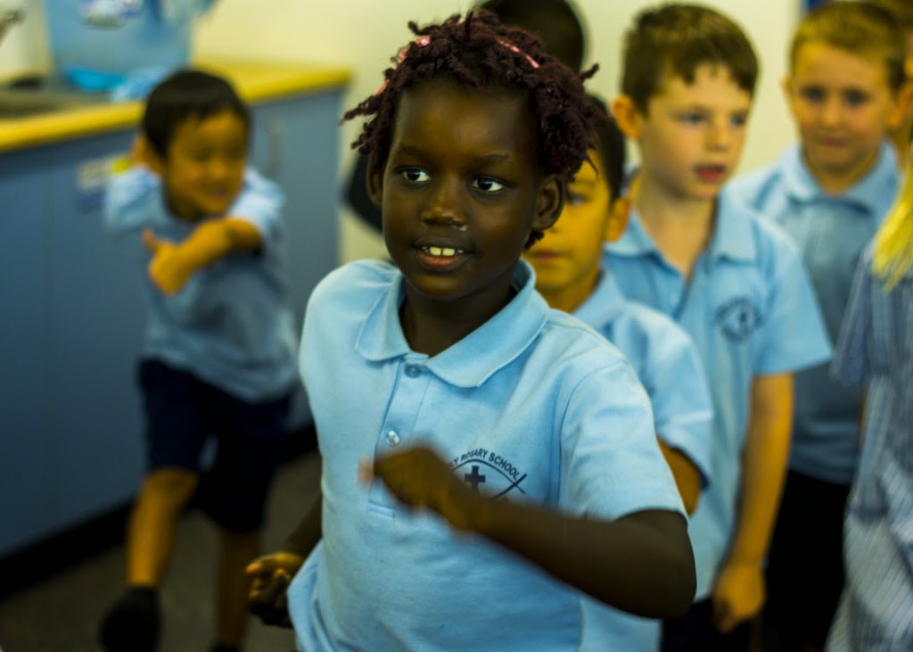 Holy Rosary Primary School | school | 37 Gower St, Kensington VIC 3031, Australia | 0393769455 OR +61 3 9376 9455