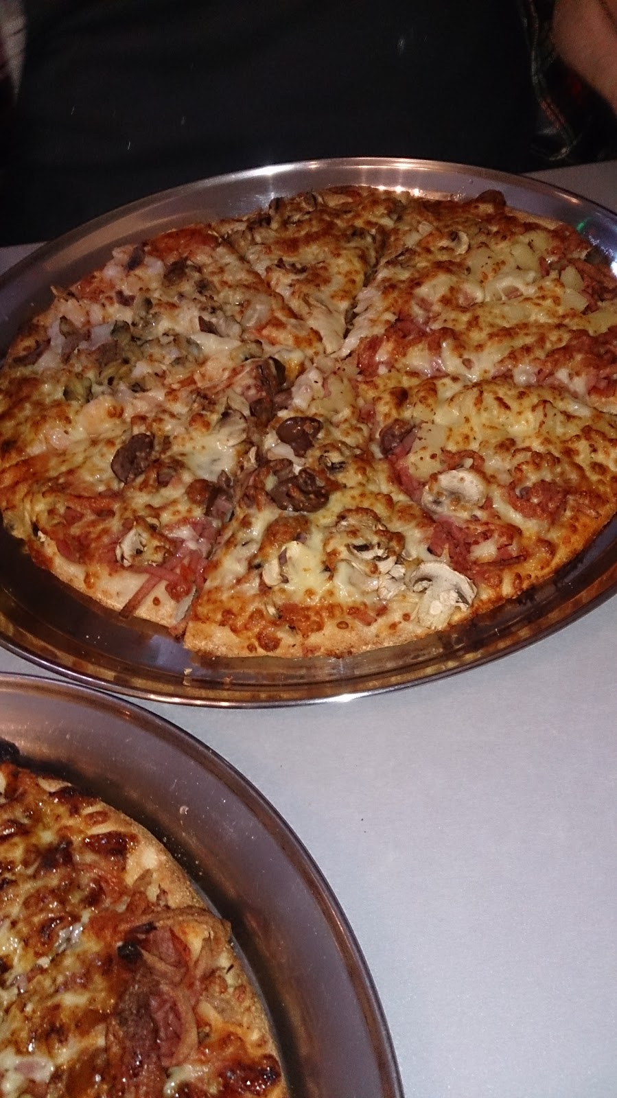 Melrose Pizza | 197 Melrose Dr, Tullamarine VIC 3043, Australia | Phone: (03) 9338 5625