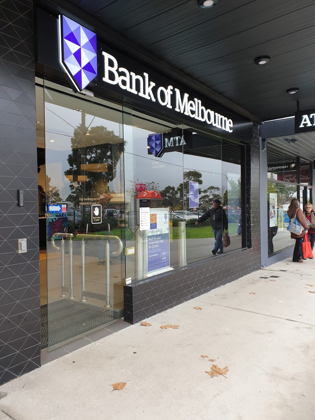 Bank of Melbourne Branch Ferntree Gully | bank | 1880 Ferntree Gully Rd, Ferntree Gully VIC 3156, Australia | 0397590700 OR +61 3 9759 0700