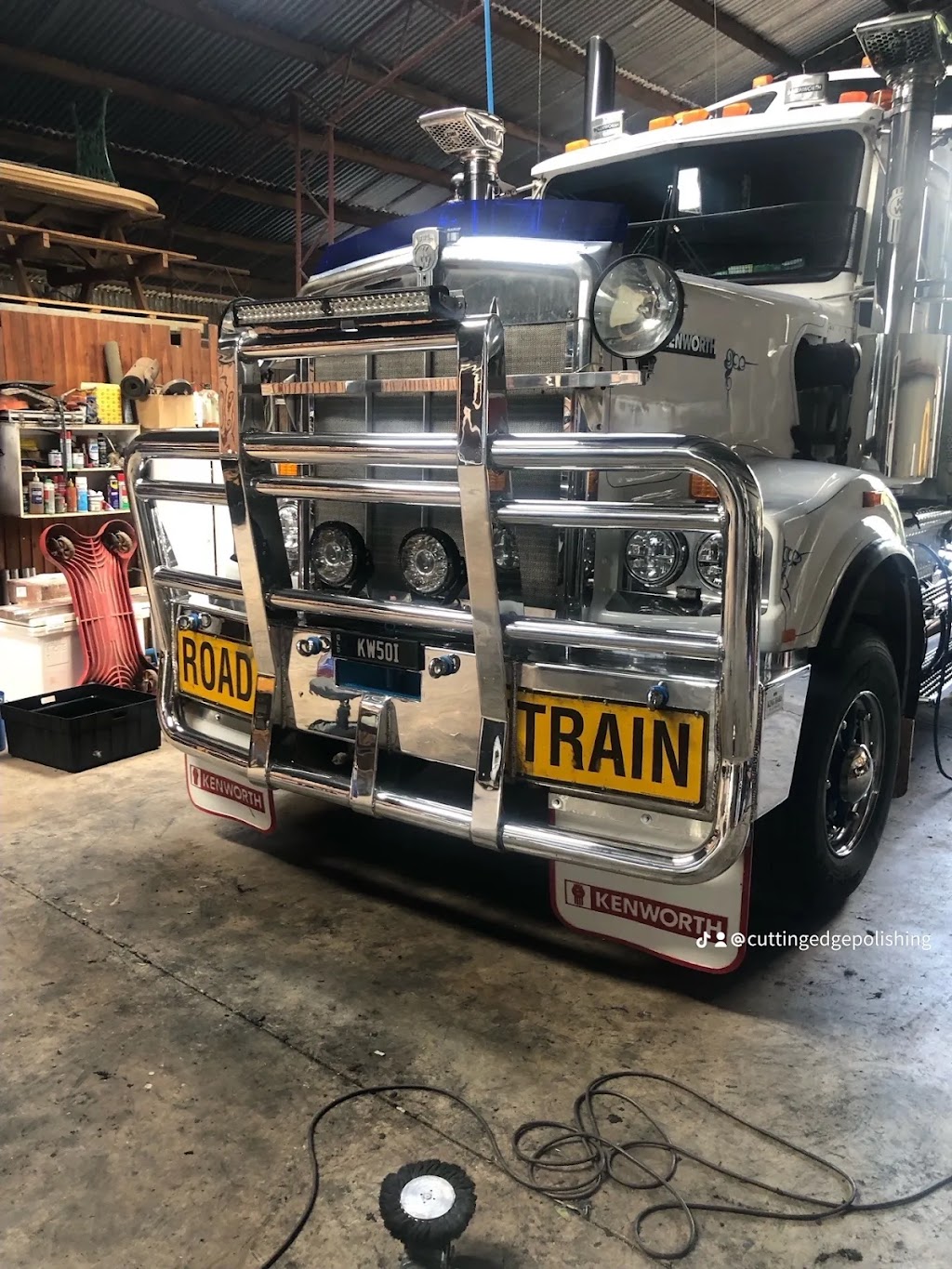 CUTTING EDGE METAL POLISHING | 251 OMara Rd, Wellcamp QLD 4350, Australia | Phone: 0407 228 822