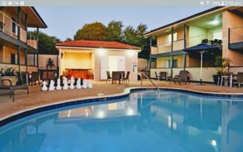 Sundowner Bed & Breakfast | 54 Glenview St, Mount Tarcoola WA 6530, Australia | Phone: (02) 5165 4321