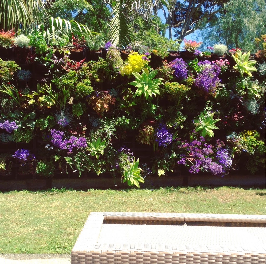 Vertical Gardens@ectoplasm | general contractor | 10 Penzance St, Glenelg SA 5045, Australia | 0448789793 OR +61 448 789 793