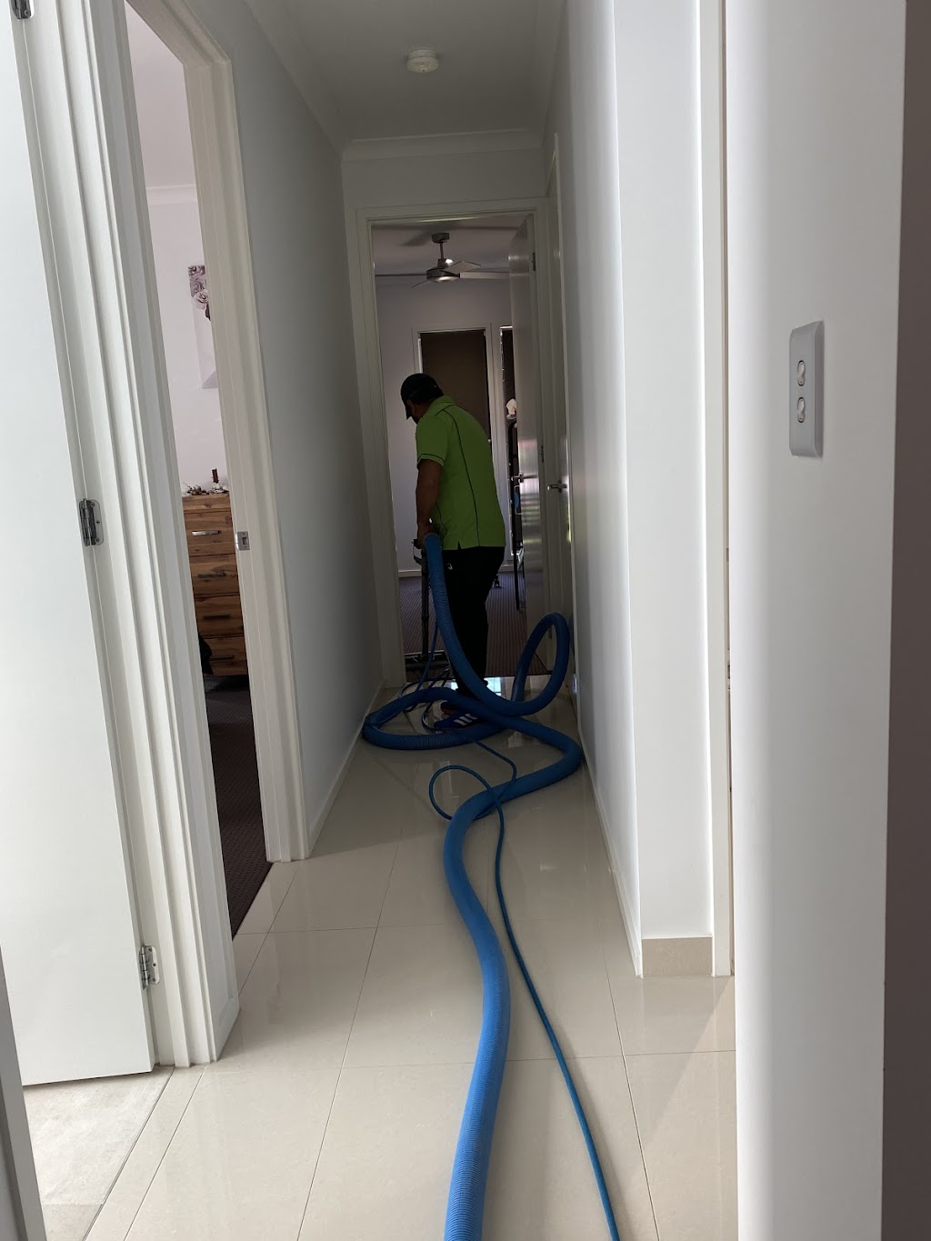 Amazing Carpet Cleaning & Pest Control Services | laundry | Rapanea St, Moggill QLD 4070, Australia | 0477657695 OR +61 477 657 695