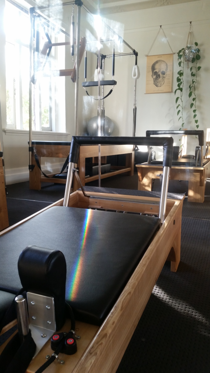 The Everitt Manoeuvre Pilates Studio | gym | 27 Hartpury Ave, Elwood VIC 3184, Australia | 0415609013 OR +61 415 609 013