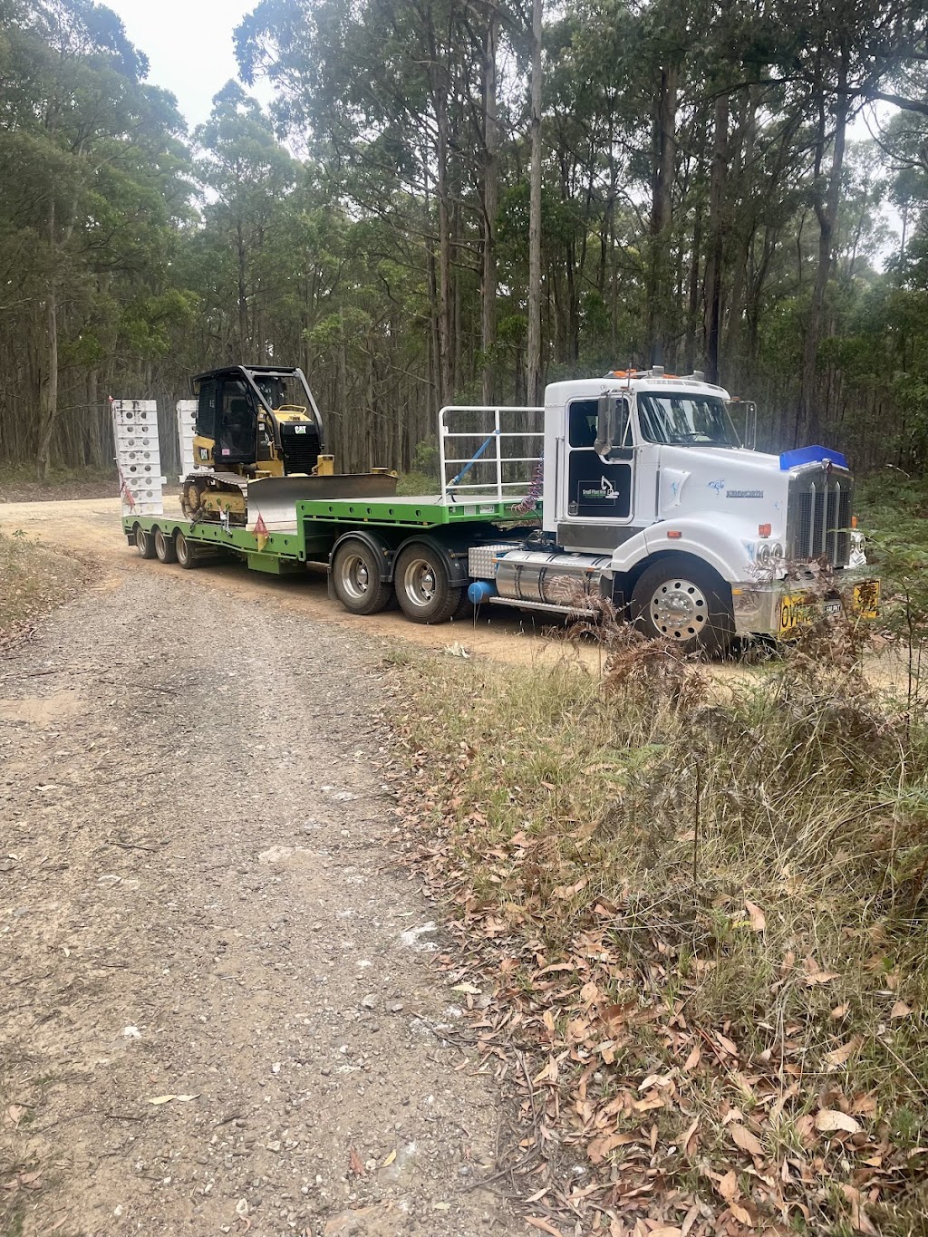 Small Plant Hire | Creswick-Newstead Rd, Broomfield VIC 3364, Australia | Phone: 0407 449 494