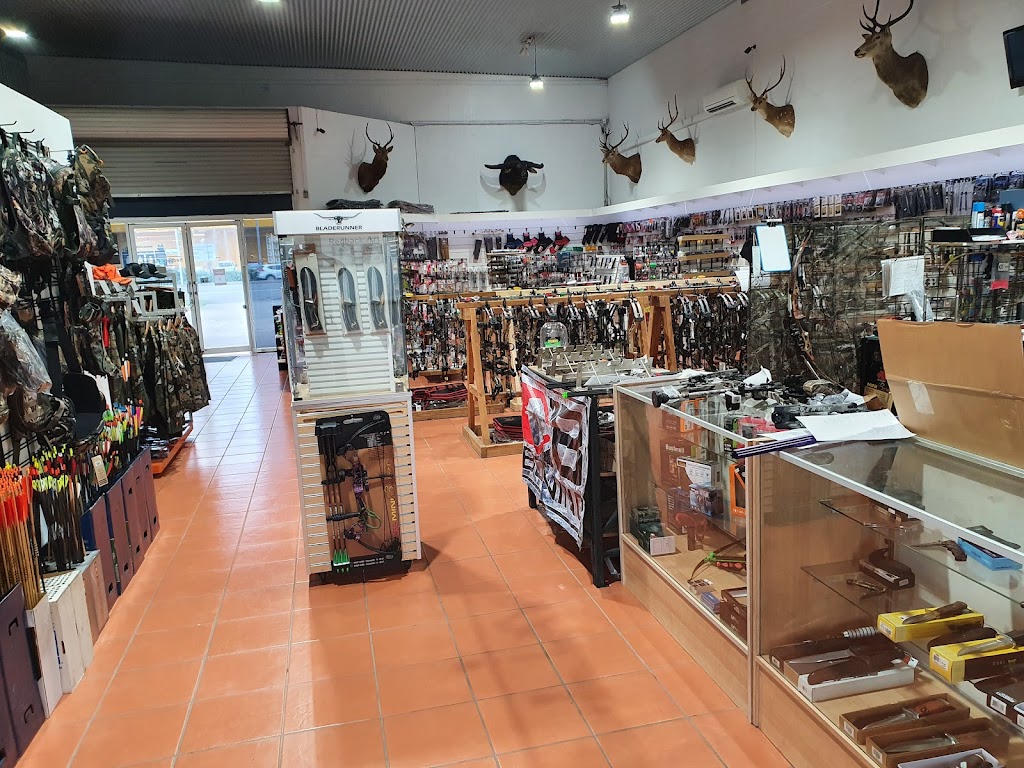 Redback Archery and Bowhunting Supplies | store | Shop 2/158 Duckworth St, Garbutt QLD 4814, Australia | 0747283680 OR +61 7 4728 3680