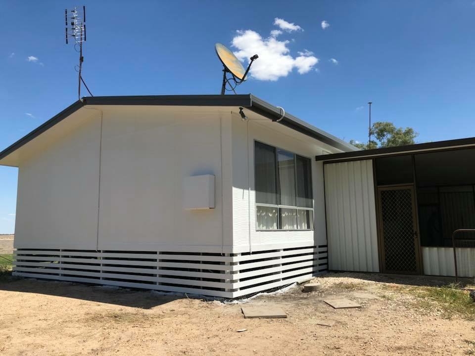 JCP INDUSTRIES PTY LTD - COMMERCIAL & DOMESTIC HOUSE PAINTING SE | painter | 143 Cootharaba Rd, Victory Heights QLD 4570, Australia | 0431425649 OR +61 431 425 649