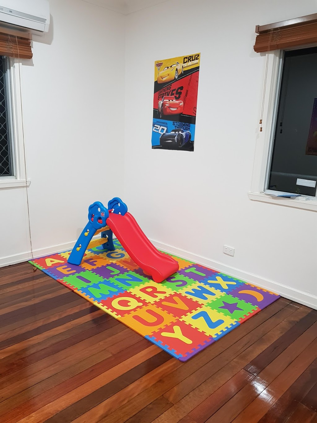 Peekaboo Supervision | 32 Burns St, Fernvale QLD 4306, Australia | Phone: 0433 991 721