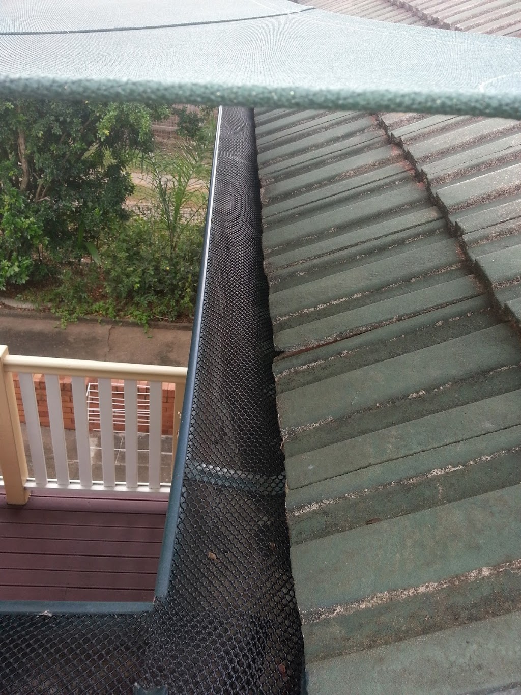 All Brisbane Gutter Cleaning | 80 Cambridge St, Carina Heights QLD 4152, Australia | Phone: 0405 595 294