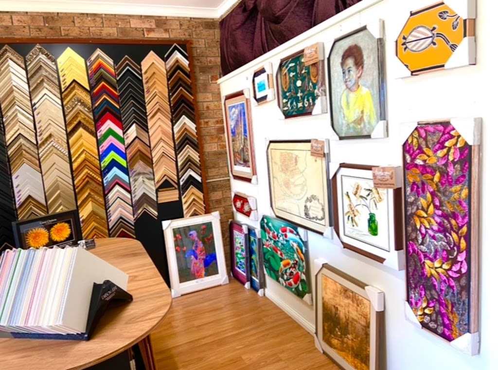 Picture This! Custom Framing - NABIAC | 25 Nabiac St, Nabiac NSW 2312, Australia | Phone: 0437 305 447