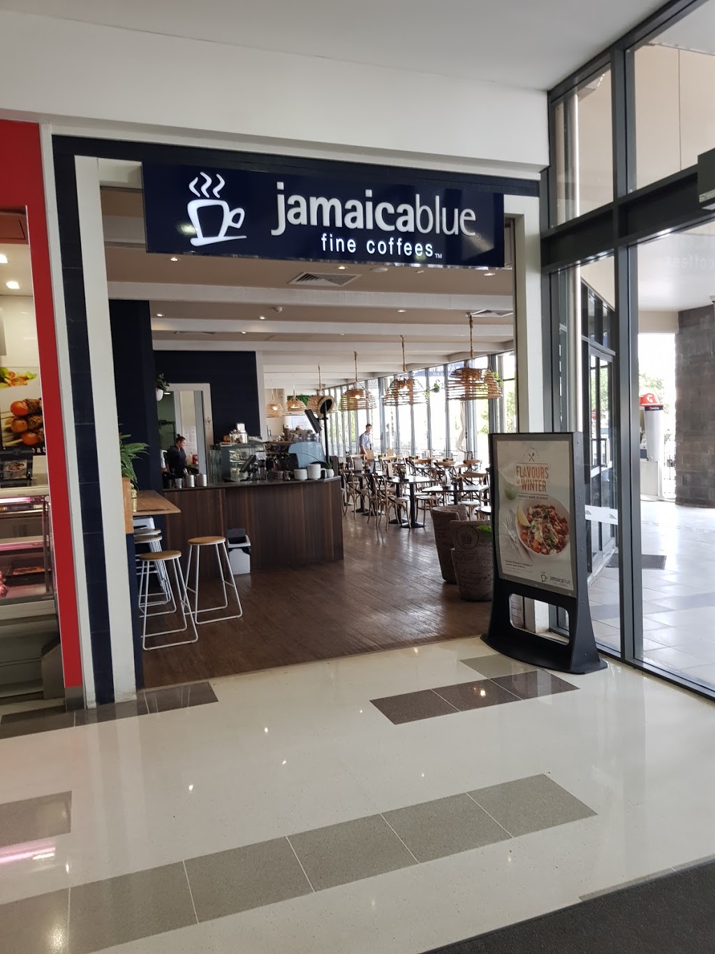 Jamaica Blue The Ridge Shopping Centre | restaurant | 445 - 455 Hume Street The Ridge Shopping Centre, Kearneys Spring QLD 4353, Australia | 0746876878 OR +61 7 4687 6878