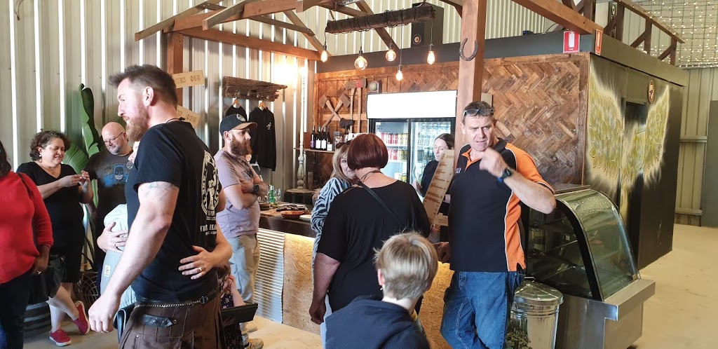 CHOP IT Axe Throwing Alley Victor Harbor | Unit 2/50 Maude St, Victor Harbor SA 5211, Australia | Phone: 0497 658 497