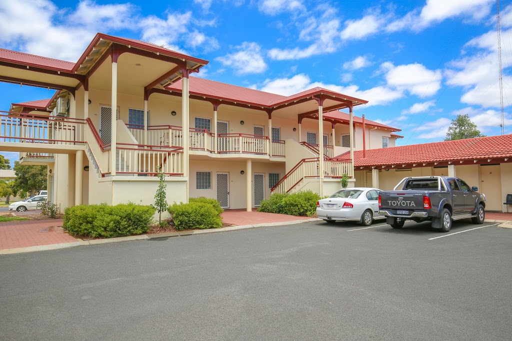 Esplanade Hotel | lodging | 30/38 Marine Terrace, Busselton WA 6280, Australia | 0897521078 OR +61 8 9752 1078