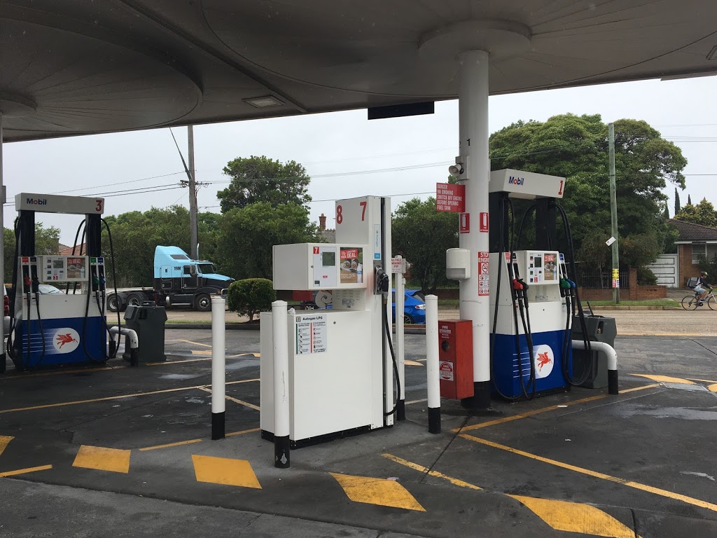 7-Eleven Bexley | gas station | 611-615 Forest Rd & cnr, Mimosa St, Bexley NSW 2207, Australia | 0291506536 OR +61 2 9150 6536