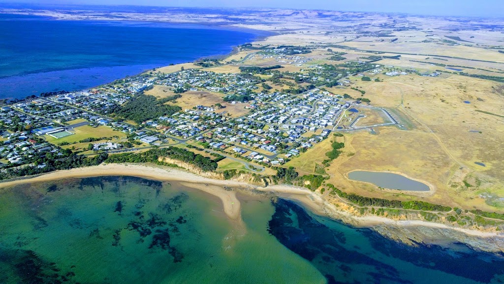 Phillip Island Helicopters | 1 Veterans Dr, Newhaven VIC 3925, Australia | Phone: (03) 5956 7316