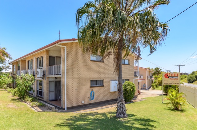 Como Apartments | lodging | 2 Railway St, Gladstone Central QLD 4680, Australia | 1300684499 OR +61 1300 684 499