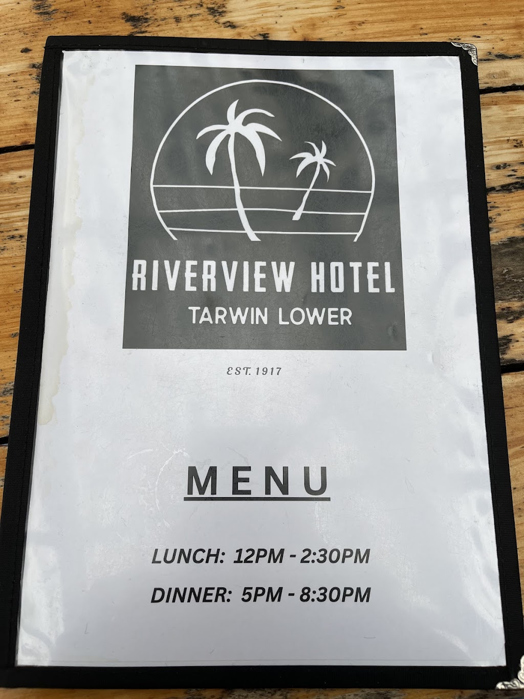 Riverview Hotel | 11/15 River Dr, Tarwin Lower VIC 3956, Australia | Phone: (03) 5663 5211