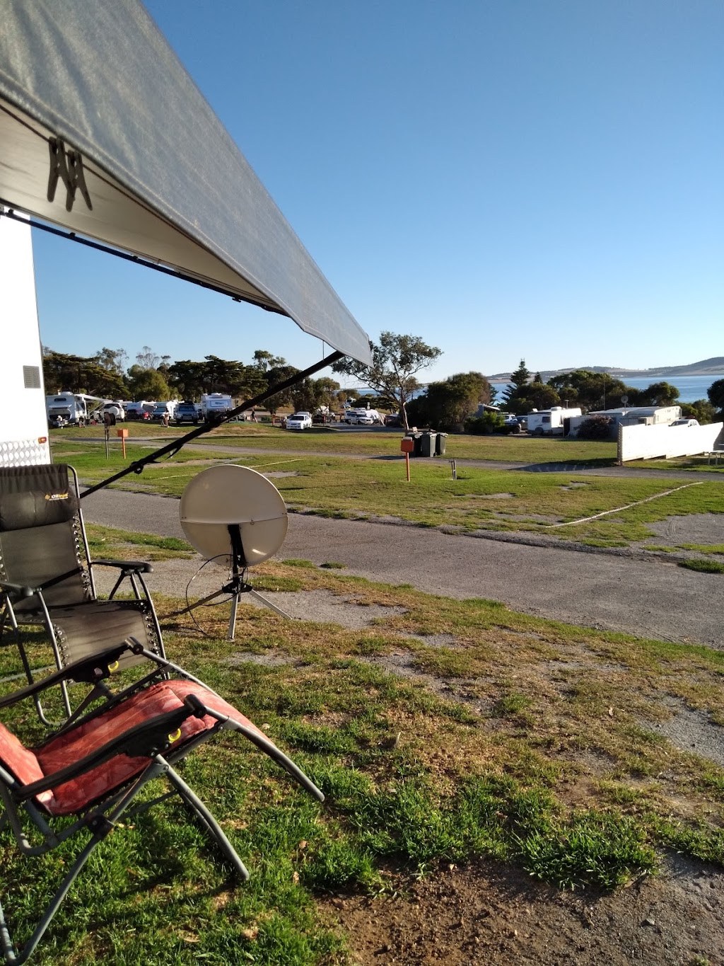 Port Lincoln Tourist Park | rv park | 11 Hindmarsh St, Port Lincoln SA 5606, Australia | 0886214444 OR +61 8 8621 4444