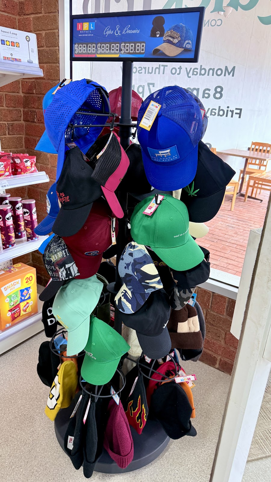 Barooga Gift & Convenience Store | 41 Vermont St, Barooga NSW 3644, Australia | Phone: 0466 904 641