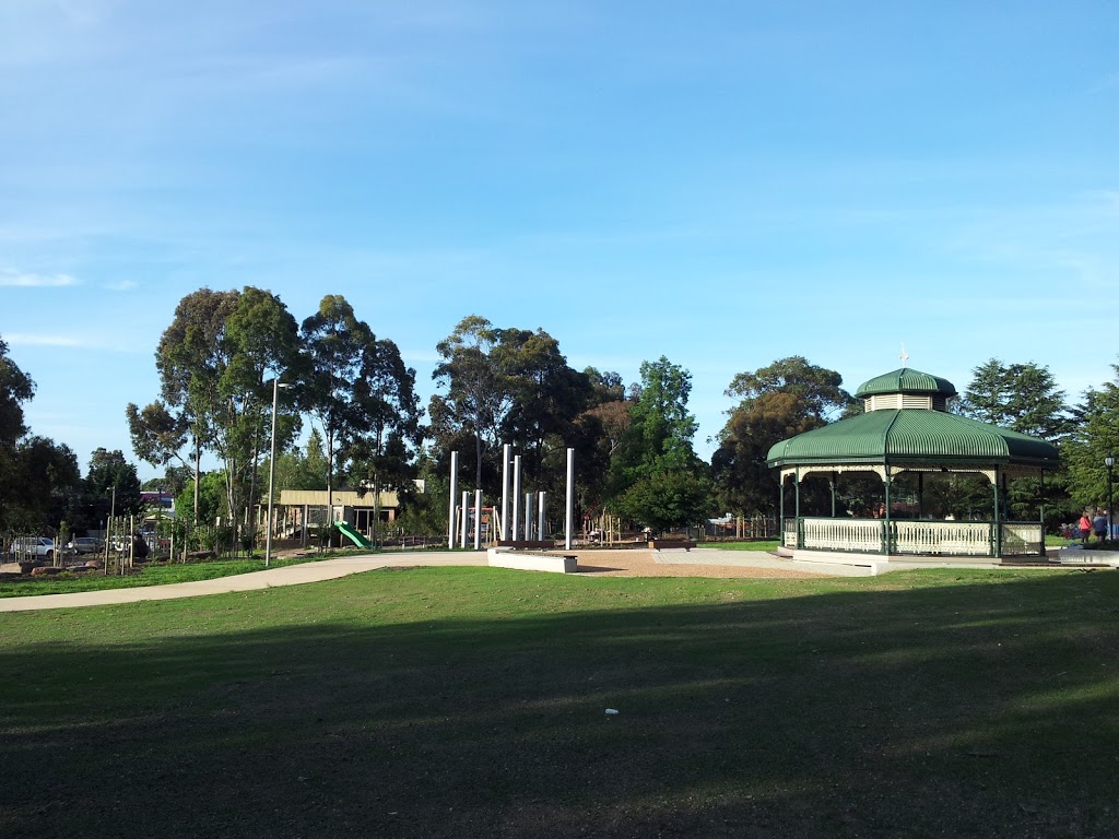 Hookey Park | park | Charles St, Mooroolbark VIC 3138, Australia | 1300368333 OR +61 1300 368 333