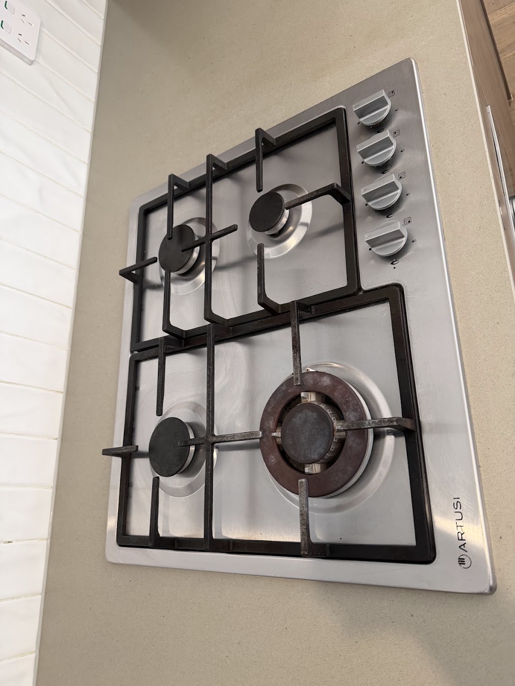 Right Cleaning Service | 56 Tyndall St, Cranbourne East VIC 3977, Australia | Phone: 0478 862 494