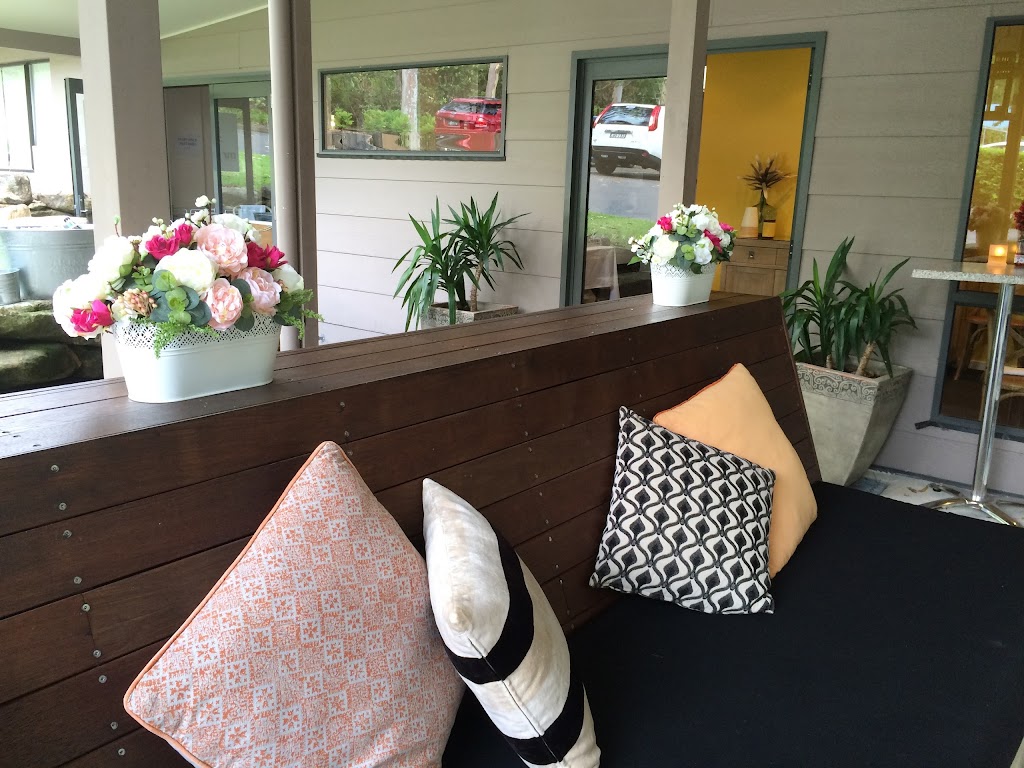 MR CATERING | 460 Avoca Dr, Green Point NSW 2251, Australia | Phone: 0414 257 436 MR CATERING | 460 Avoca Dr, Green Point NSW 2251, Australia | Phone: 0414 257 436