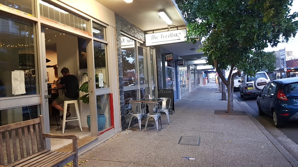 The Feedbag Burger Restaurant | restaurant | 32 McKeon St, Maroubra NSW 2035, Australia | 0293493595 OR +61 2 9349 3595