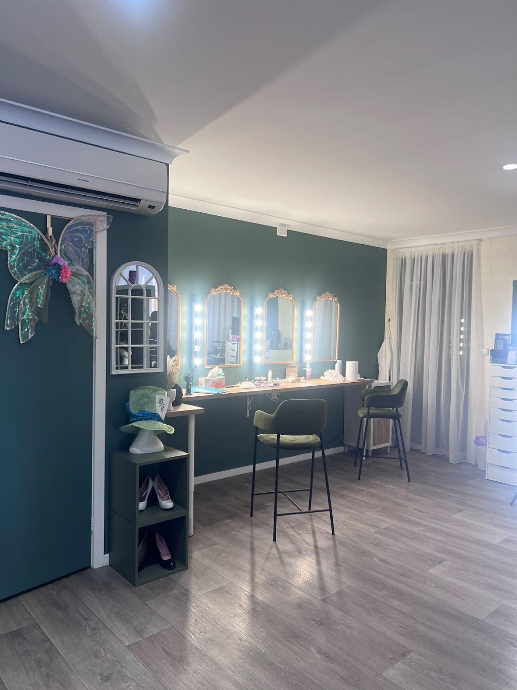 The Mad Hatters Emporium | 1B Campbell St, Yarragon VIC 3823, Australia | Phone: 0408 877 471