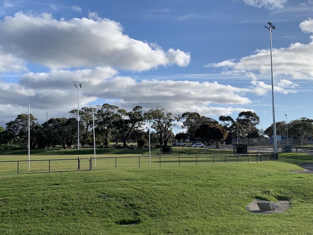Ballam Park Cricket Club | 14 Naranga Cres, Frankston VIC 3199, Australia | Phone: 0417 824 976