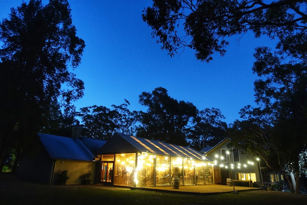 Kangaroo Valley Bush Retreat | 55 Radiata Rd, Kangaroo Valley NSW 2577, Australia | Phone: (02) 9053 8540