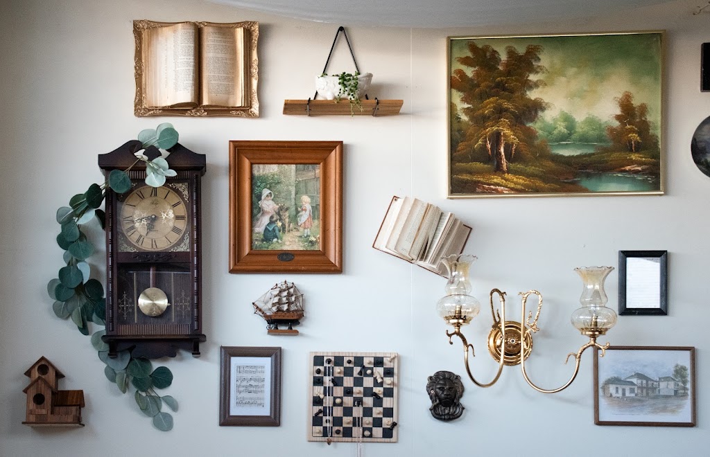 The Curiosity Shoppe | 181 Charles St, Beauty Point TAS 7270, Australia | Phone: 0492 138 242