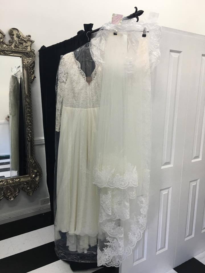 Sals Clothing Alterations & BRULE Designs | Crossroads Shopping Centre, Shop 15/3282 Mount Lindesay Hwy, Browns Plains QLD 4118, Australia | Phone: (07) 3800 9901