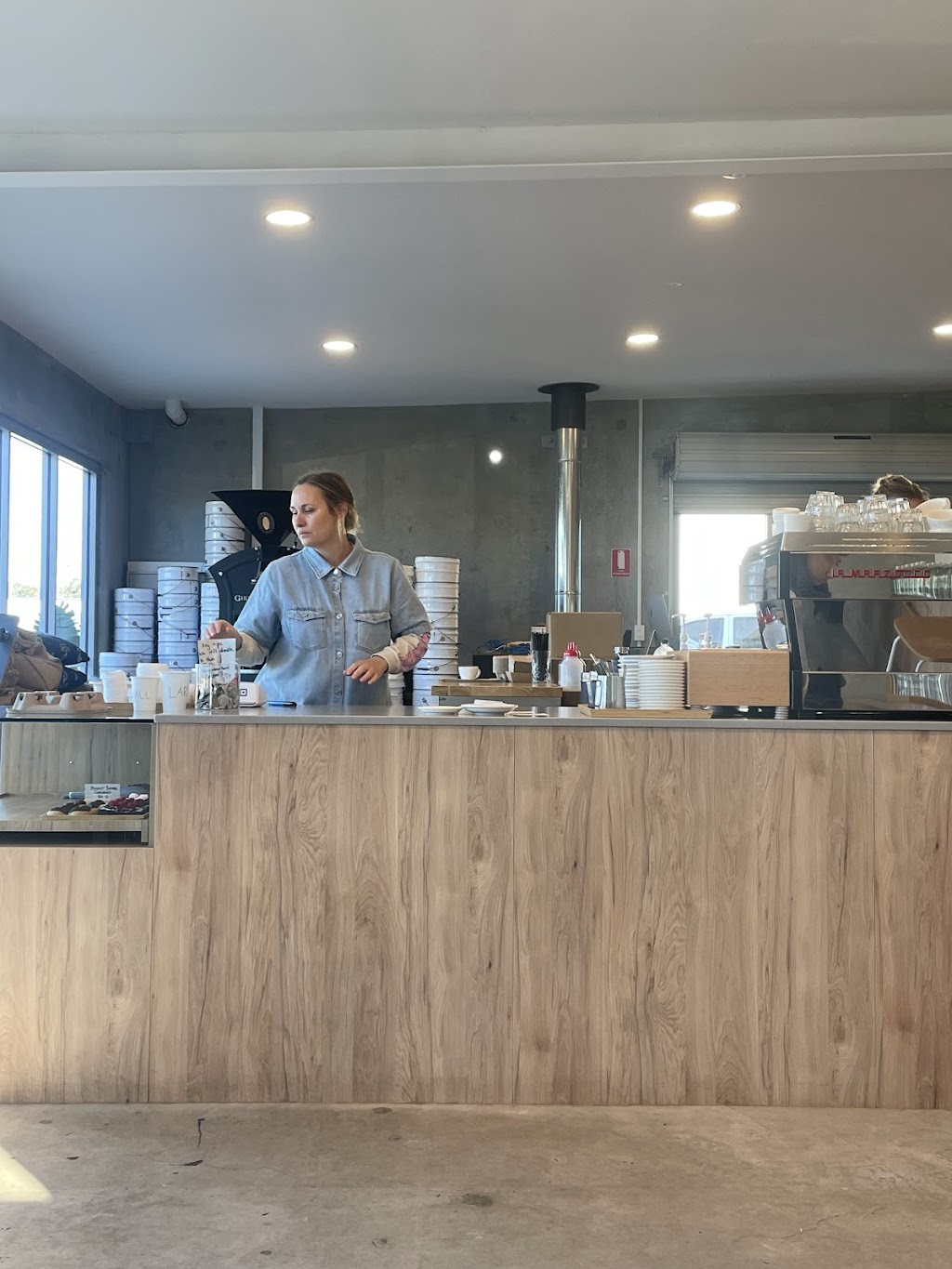 Drumroll Coffee Roasters | 45 Kularoo Dr, Forster NSW 2428, Australia | Phone: 0402 045 757
