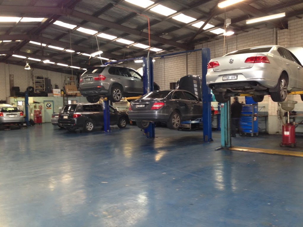 Master Automobiles | car repair | 3 Harker St, Burwood VIC 3125, Australia | 0398080333 OR +61 3 9808 0333