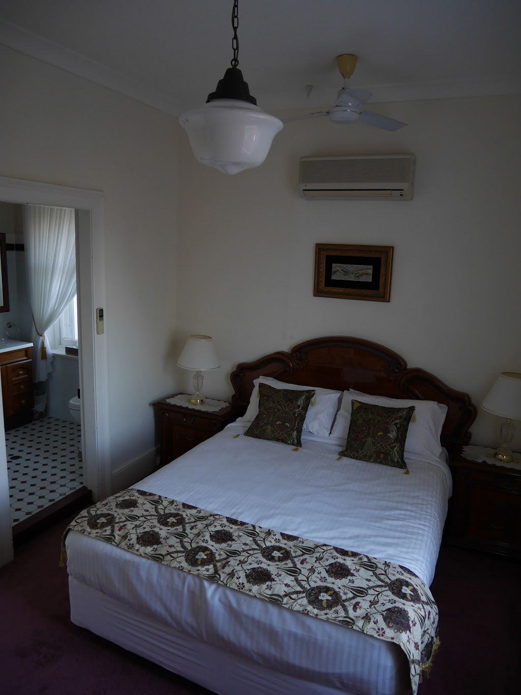Leconfield House | lodging | 394 Dalwood Rd, Leconfield NSW 2335, Australia | 0249383269 OR +61 2 4938 3269