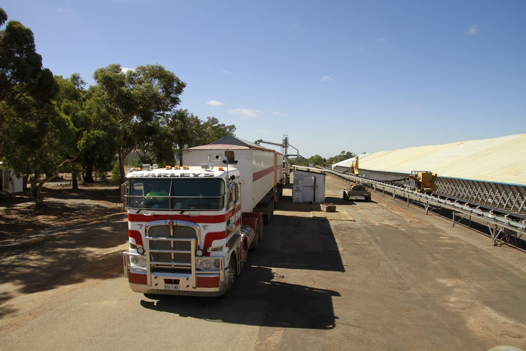 Marleys Transport | moving company | 37 Armstrong Rd, Hope Valley WA 6165, Australia | 0894104600 OR +61 8 9410 4600