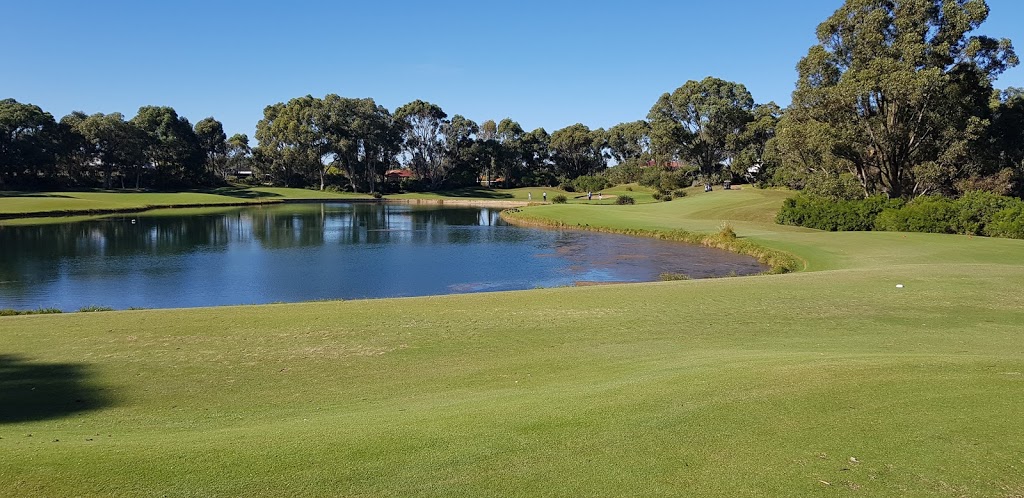 Meadow Springs Golf and Country Club | 23 Meadow Springs Dr, Meadow Springs WA 6210, Australia | Phone: (08) 9581 6360