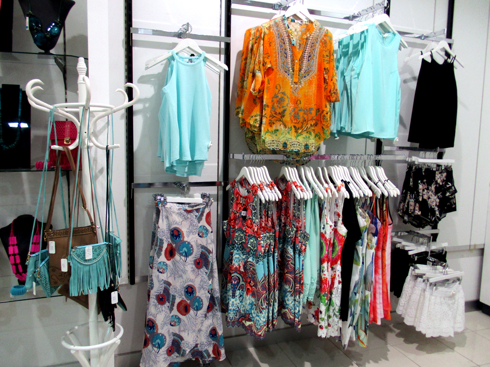 Lola Fashions | Strathpine Centre, shop 149/295 Gympie Rd, Strathpine QLD 4500, Australia | Phone: (07) 3205 9598