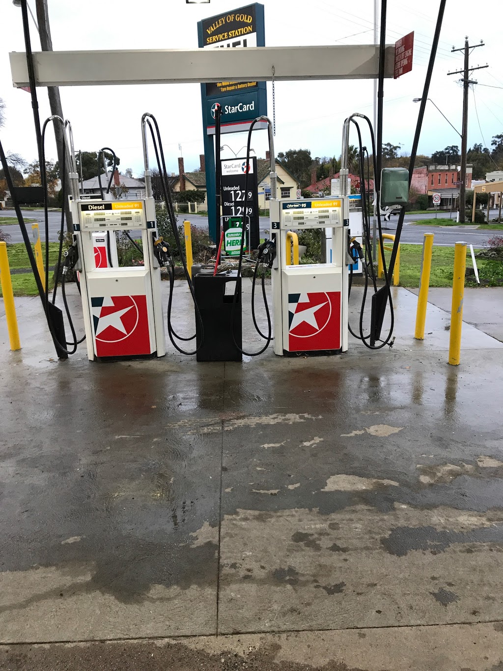 Valley of Gold Service Station | gas station | 7 Service St, Clunes VIC 3370, Australia | 0353453139 OR +61 3 5345 3139