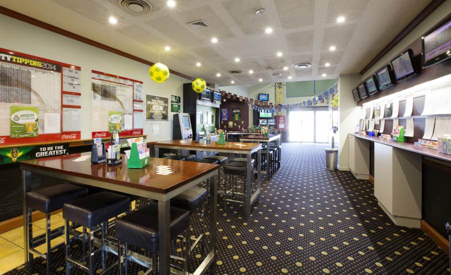 Westower Tavern | restaurant | 89-93 Kalinga St, West Ballina NSW 2478, Australia | 0266867272 OR +61 2 6686 7272