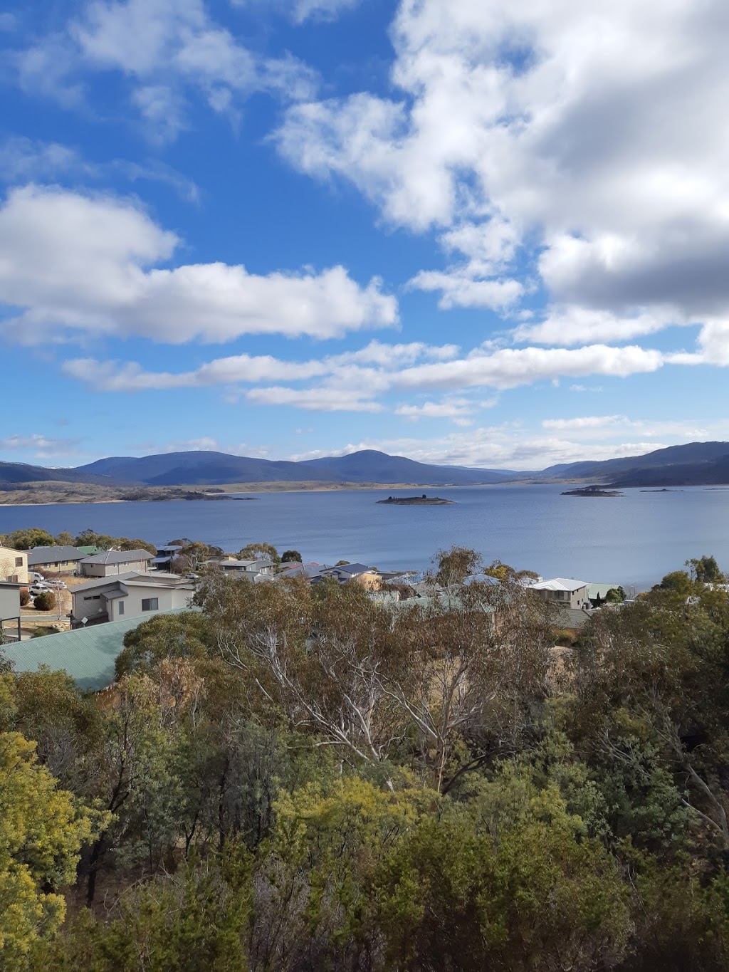 Naturescape 7 McGregor Pl, East Jindabyne NSW 2627, Australia