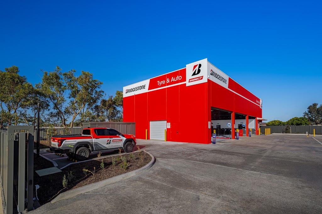 Bridgestone Select Tyre & Auto Armstrong Creek | Unit 10/14 Gellibrand St, Armstrong Creek VIC 3217, Australia | Phone: (03) 5213 0241