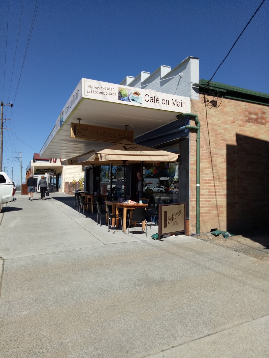 Cafe on Main | cafe | 69 Stroud St, Bulahdelah NSW 2423, Australia | 0249974333 OR +61 2 4997 4333