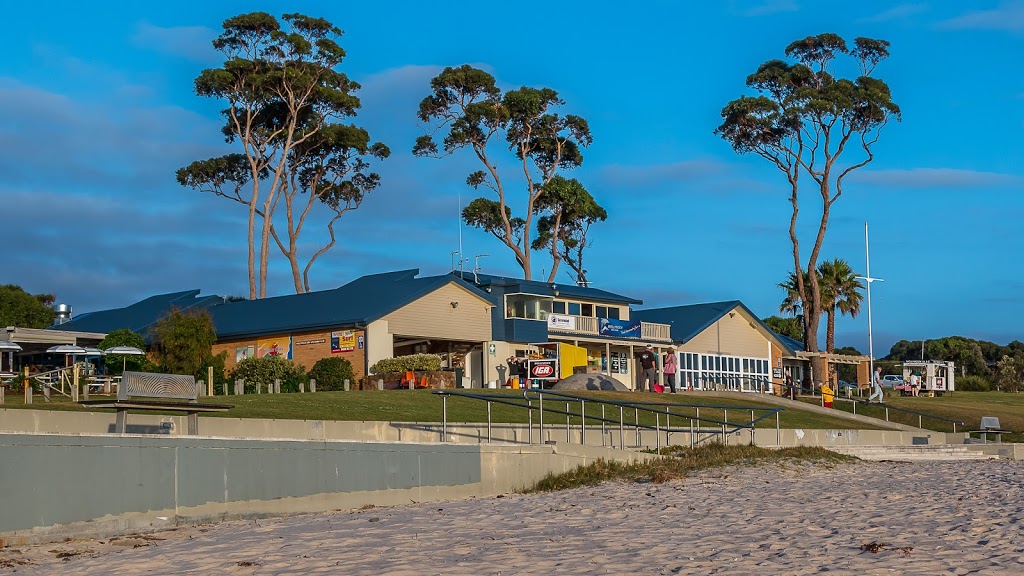 Mollymook Surf Life Saving Club | 83 Ocean St, Mollymook NSW 2539, Australia | Phone: (02) 4455 2725