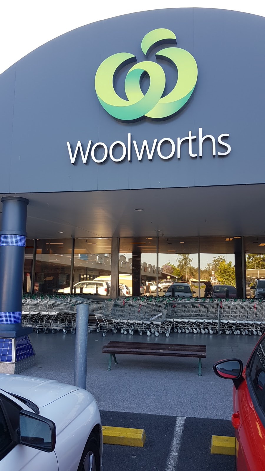 Woolworths Palm Waters | supermarket | 155 Nineteenth Ave, Elanora QLD 4221, Australia | 0755073462 OR +61 7 5507 3462