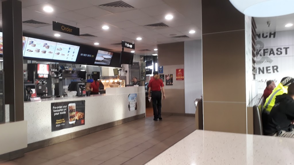 McDonalds Newcomb | 144-146 Bellarine Hwy, Newcomb VIC 3219, Australia | Phone: (03) 5248 4299