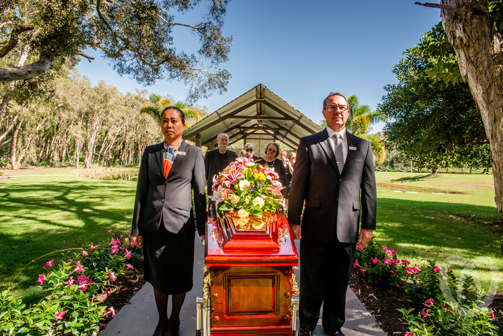 George Hartnett Metropolitan Funerals Bongaree | 2/229 Goodwin Dr, Bongaree QLD 4507, Australia | Phone: (07) 3469 5954