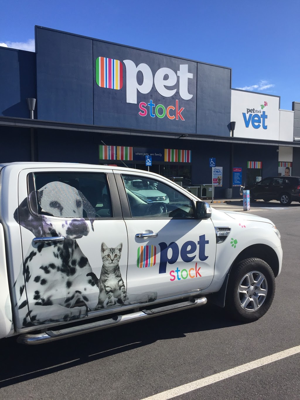PETstock North Lakes | pet store | shop 5/111 N Lakes Dr, North Lakes QLD 4509, Australia | 0732044900 OR +61 7 3204 4900